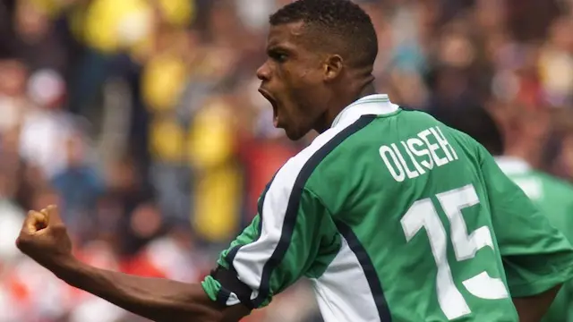 meilleurs-joueurs-de-foot-portant-le-numero-15-sunday-oliseh