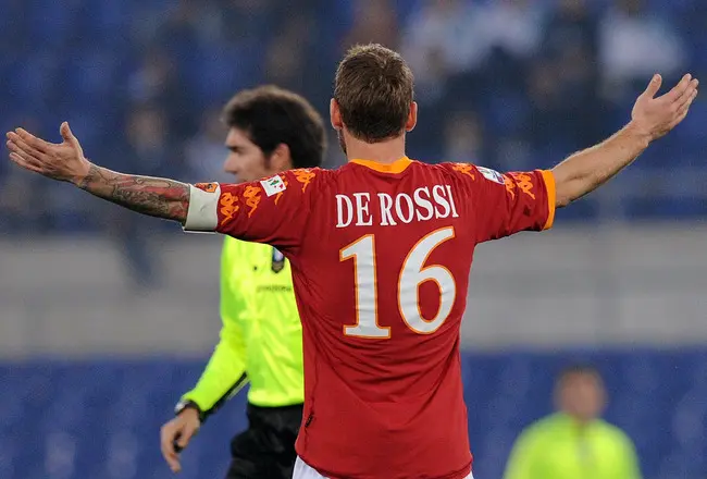 meilleurs-joueurs-de-foot-portant-le-numero-16-daniele-de-rossi