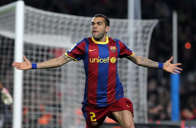 meilleurs-joueurs-de-foot-portant-le-numero-2-dani-alves