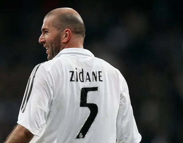 meilleurs-joueurs-de-foot-portant-le-numero-5-zinedine-zidane