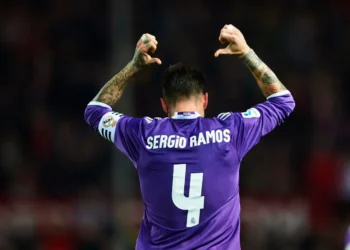 meilleurs joueurs de foot portant le numéro 4