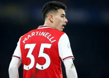 Meilleurs joueurs de foot portant le numéro 35